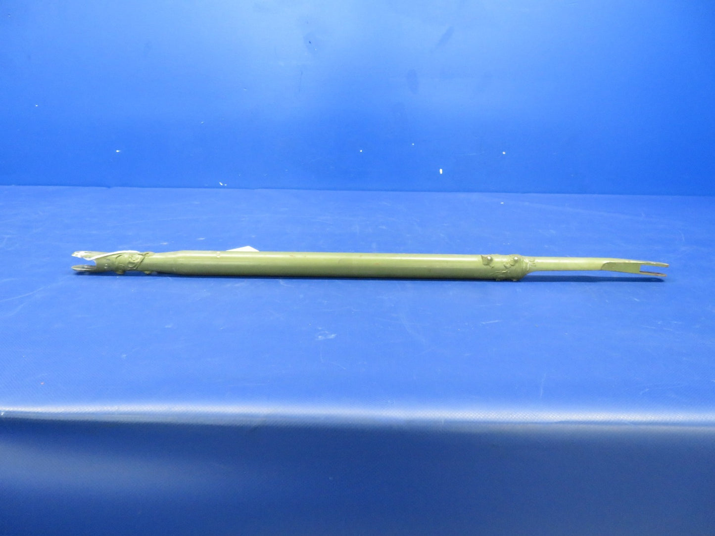 Cessna 421 RH Intermediate Push Pull Tube P/N 5045009-16 (0726-439)4