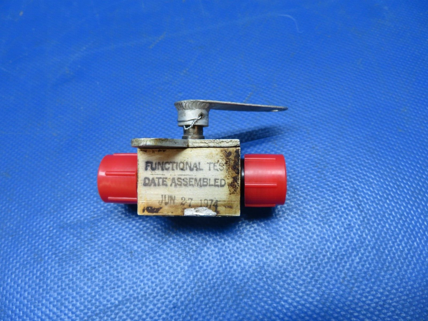 Cessna 177 / 177B Cardinal Sedco Fuel Shut Off Valve P/N S1903-1 (0824-1030)