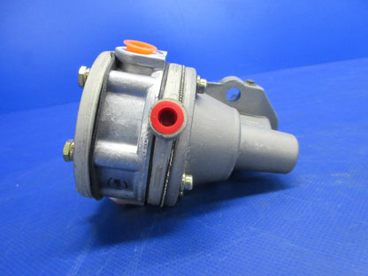 Lycoming Fuel Pump P/N LW-15472 NOS (0326-970)10