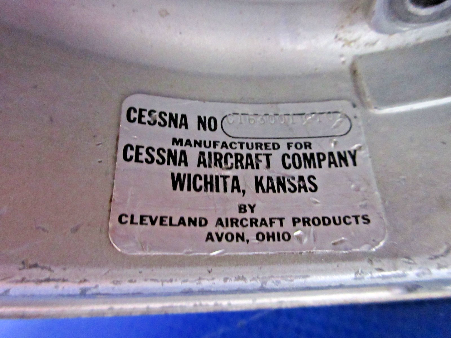Cessna Cleveland 40-113 6.00-6 Nose Wheel P/N C163001-0104 (0626-2046)2