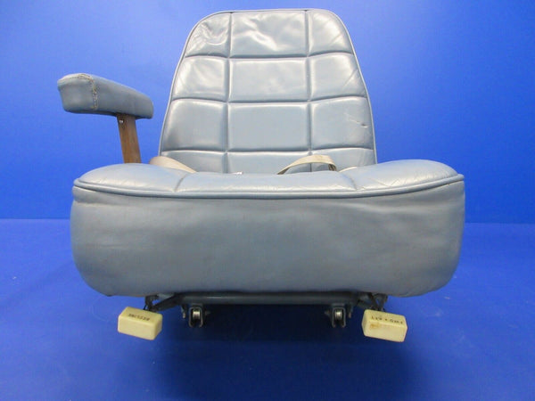 Cessna 310 / 310R RH Center Seat P/N 0812874-11 (1124-1433)