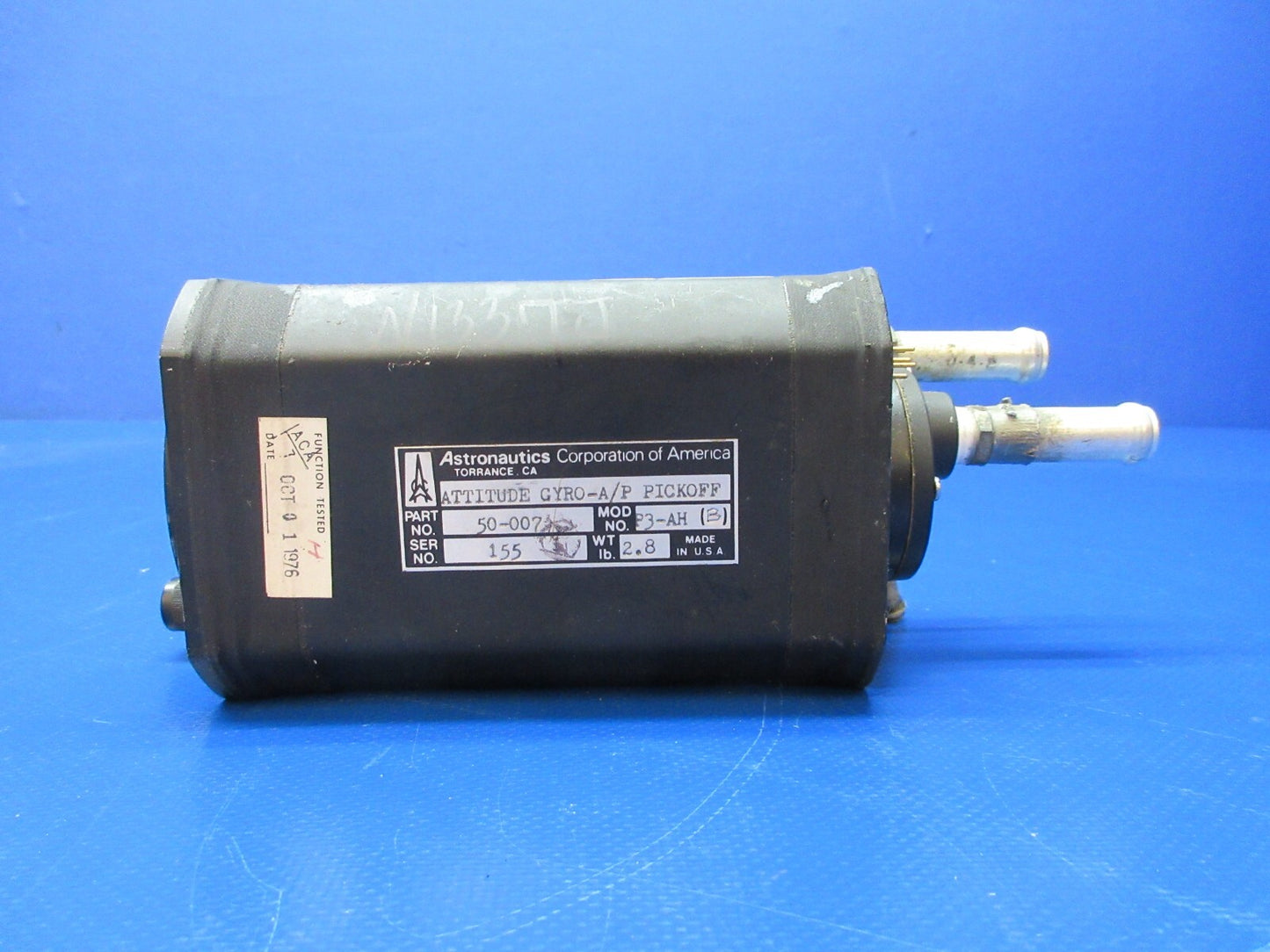 Aviation Instrument Attitude Indicator 300-18A P/N 504-0016-903 CORE (1224-1390)2
