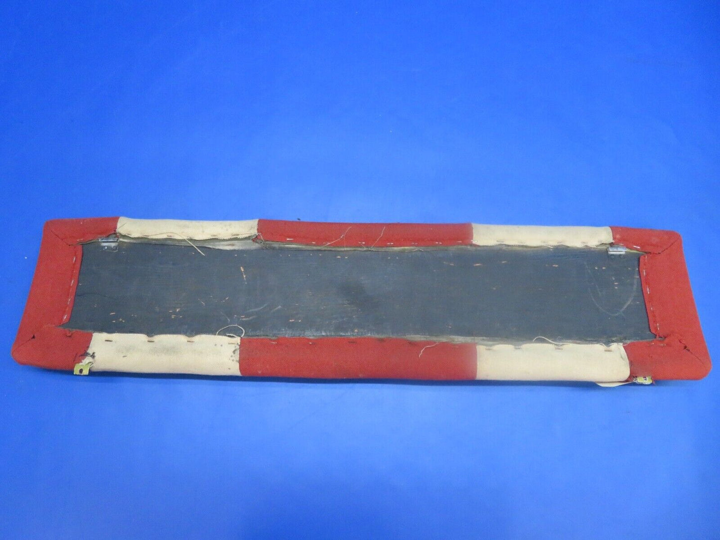 Lake LA-4-200 Rear Seat Assy w/ Headrest P/N 2-7402-1, 2-7403-3 (1222-758)