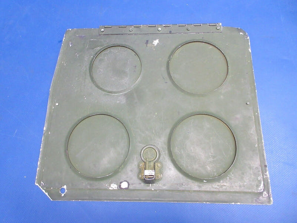 Cessna 180 / 180K Battery Box Access Door Assy P/N 0712060-1 (0624-2004)