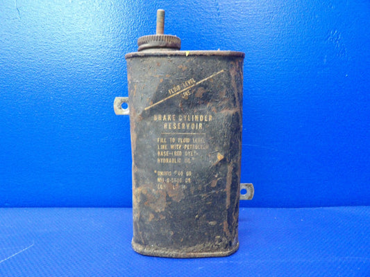 Piper PA-28-140 Cherokee Brake Cylinder Reservoir P/N 63355-06 (0526-1259)0