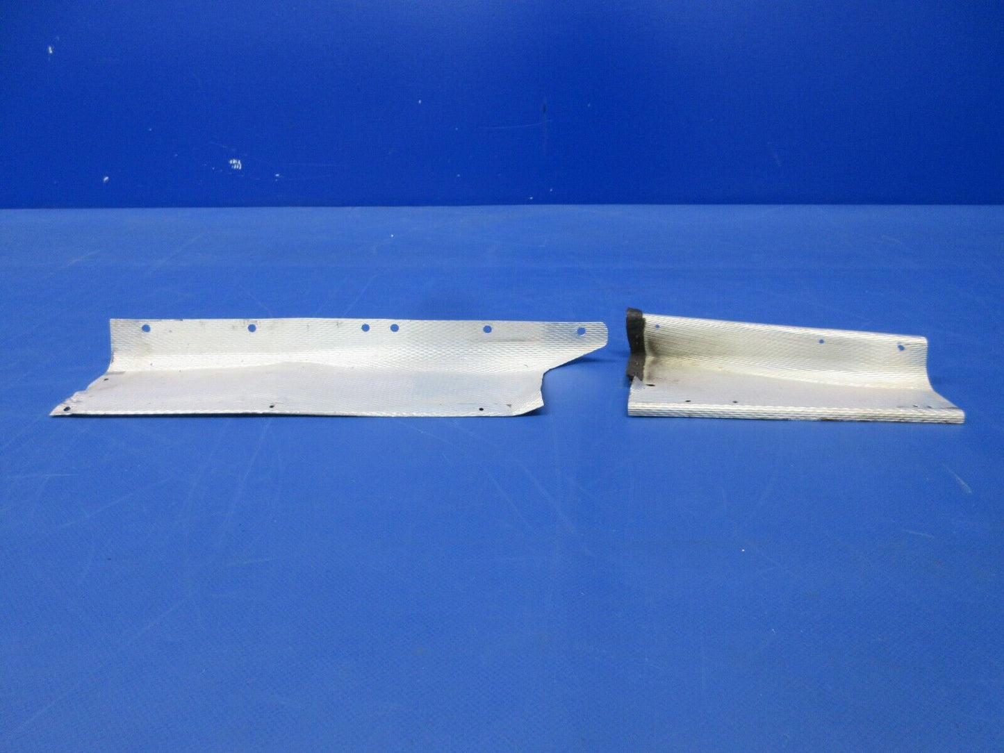 Piper PA-28-161 Warrior Cabin Heat Duct Assy RH P/N 76219-01 (0824-2142)