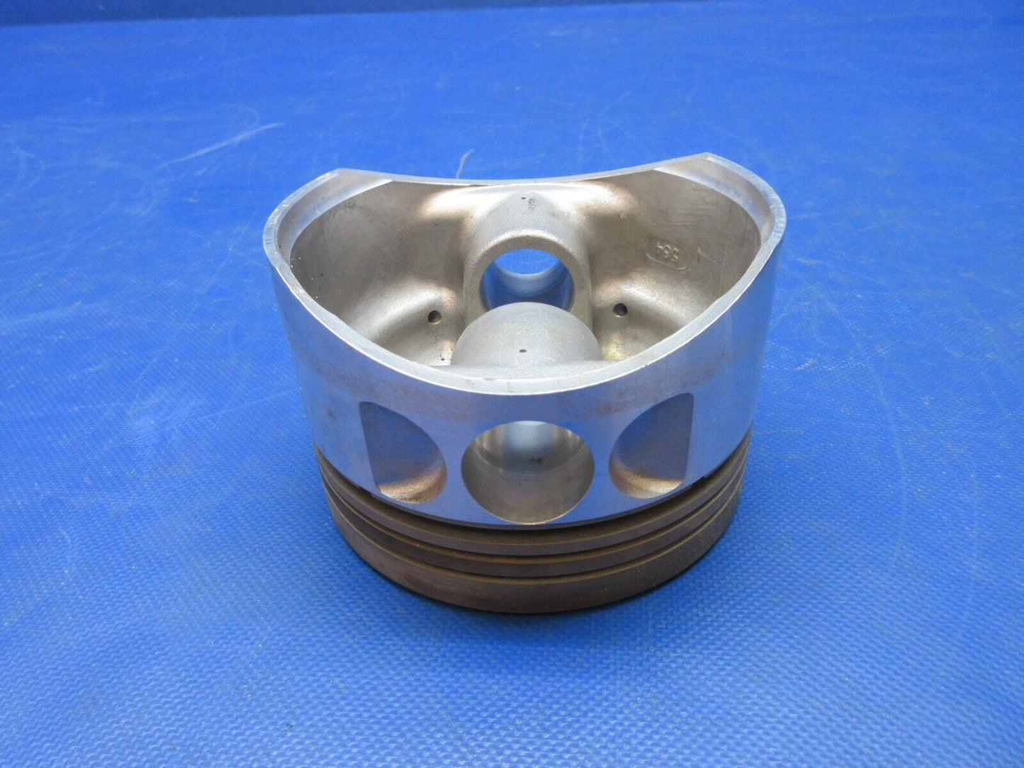 Engine Components Piston P/N AEL75089 NOS (1124-1312)
