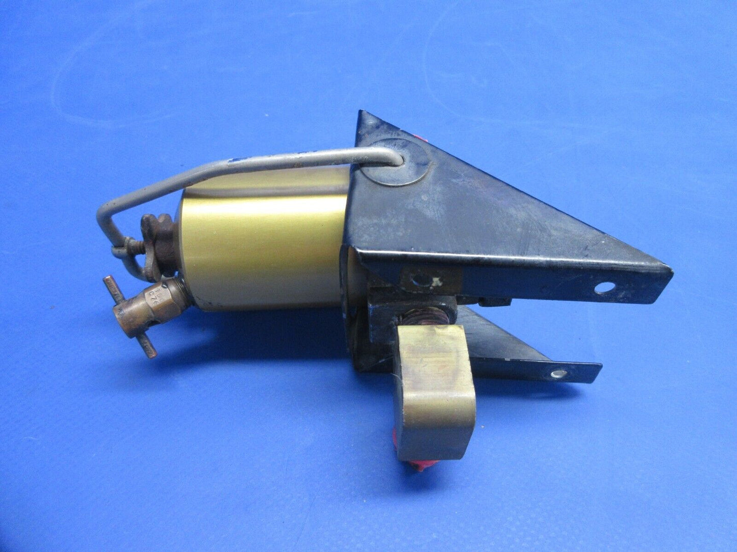 Piper PA-20 Pacer Fuel Strainer P/N 14330-002 (1024-753)