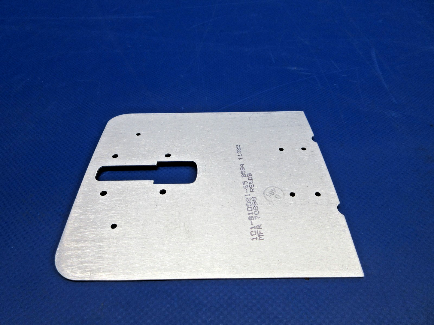 Beech AFT Upper Cowling Door Skin w/8130 P/N 101-910021-65 NOS (0426-830)11