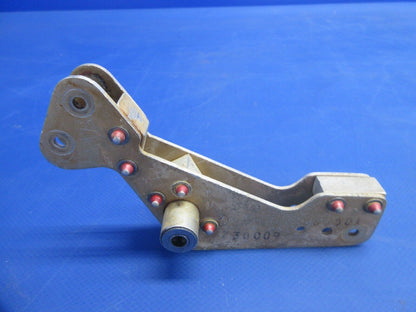 Mooney M20 / M20C Aileron Bellcrank P/N 730023-1 (1024-801)