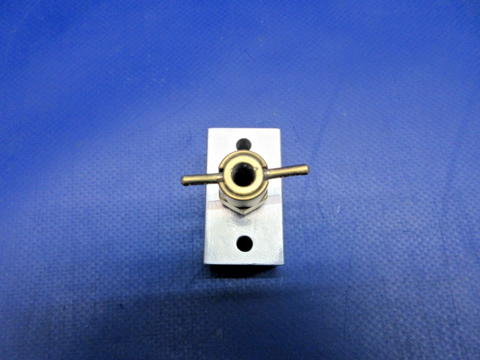 Lake LA-4-200 Fuel Quick Drain + Adapter Block P/N 2-6700 (0726-706)8