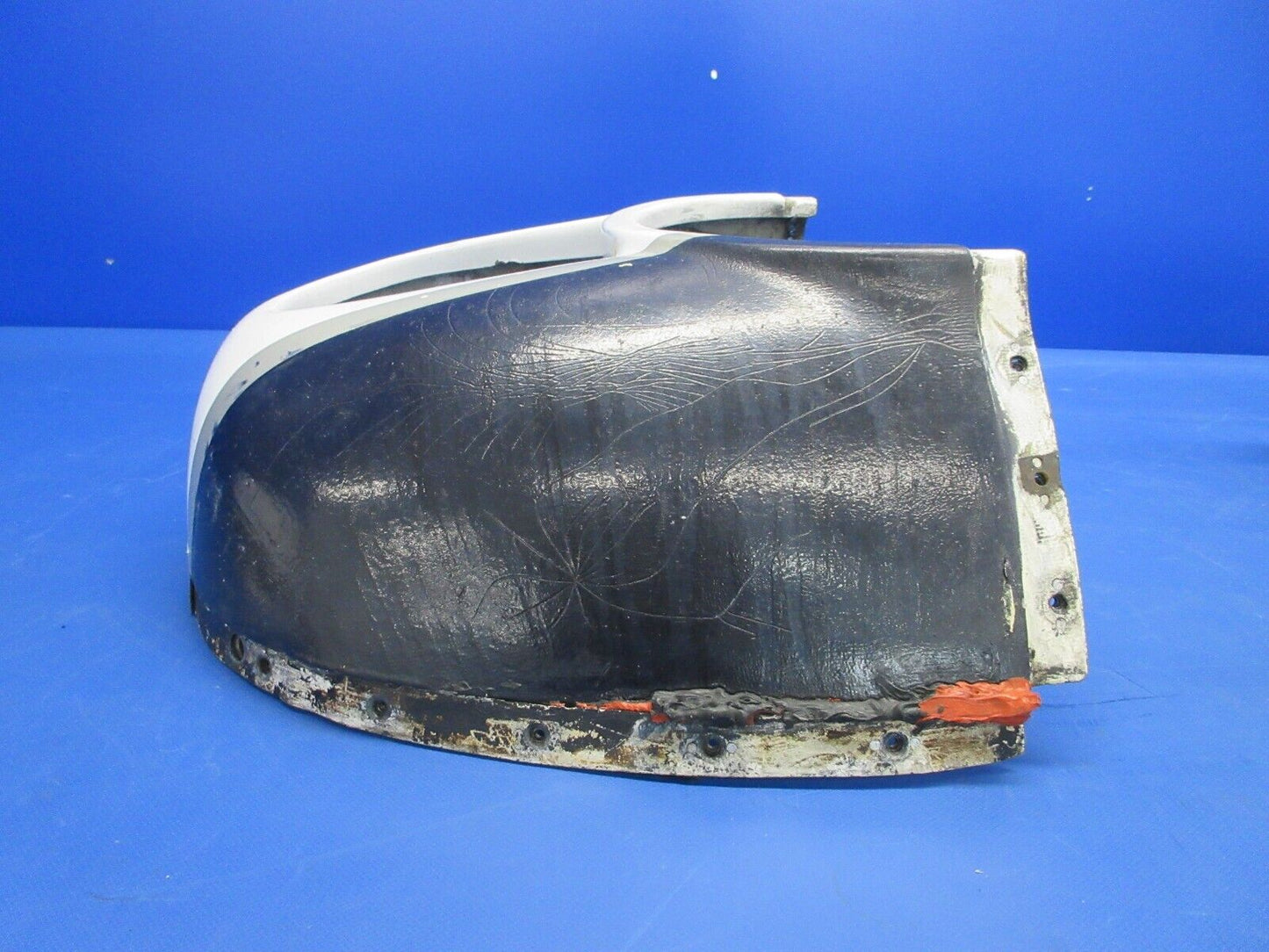 Piper PA-34-200T Seneca II Engine Nose Cowl Assy P/N 67998-00 (0524-1915)