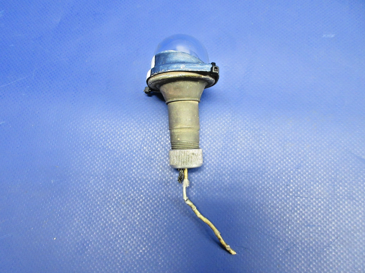 Cessna 310 / 310I Grimes Tail Navigation Position Light P/N 0433006-4 (0326-898)3