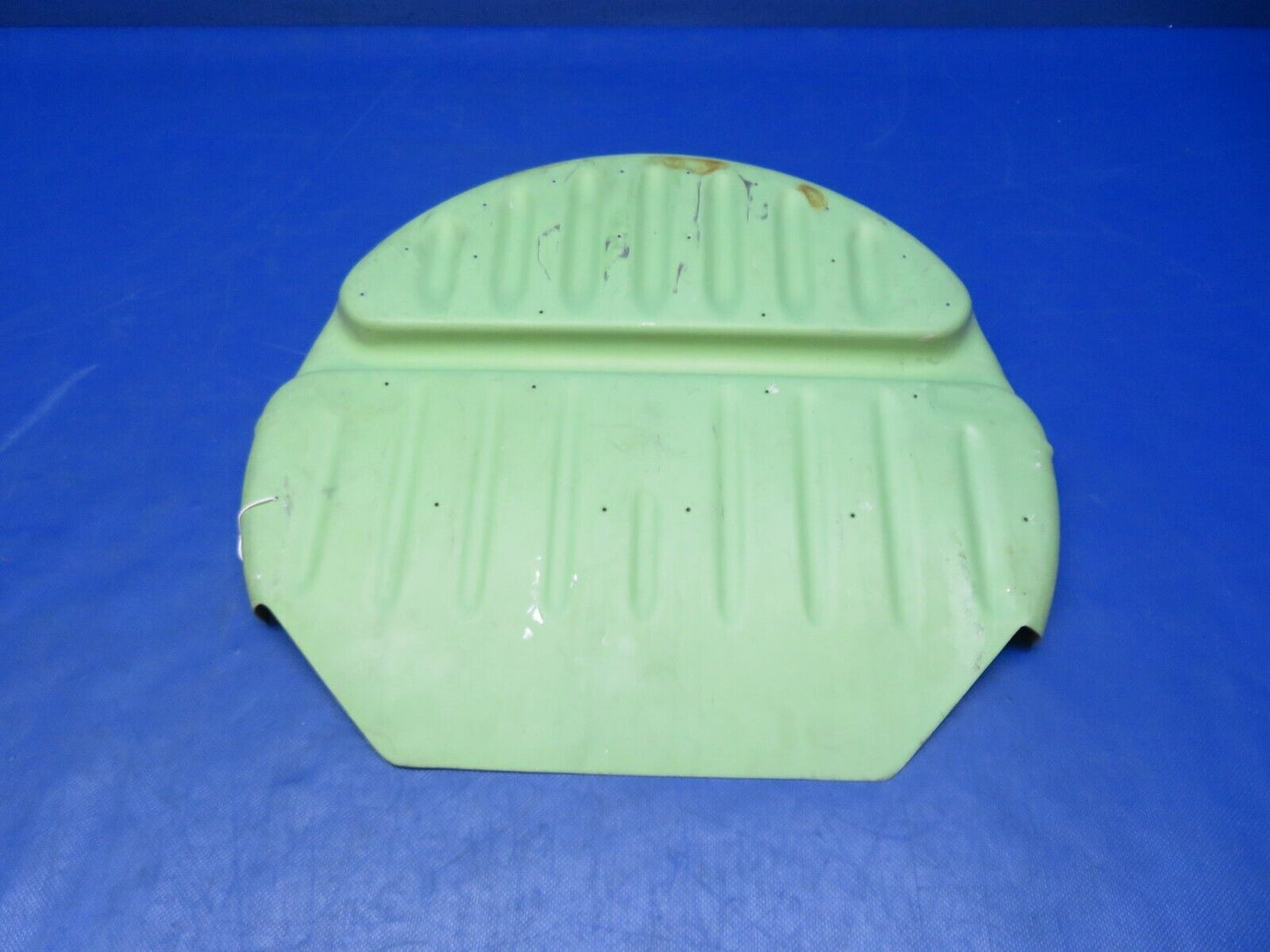 Piper PA-28R-201/201T Gear Well Pan P/N 67673-00 NOS (1024-111)