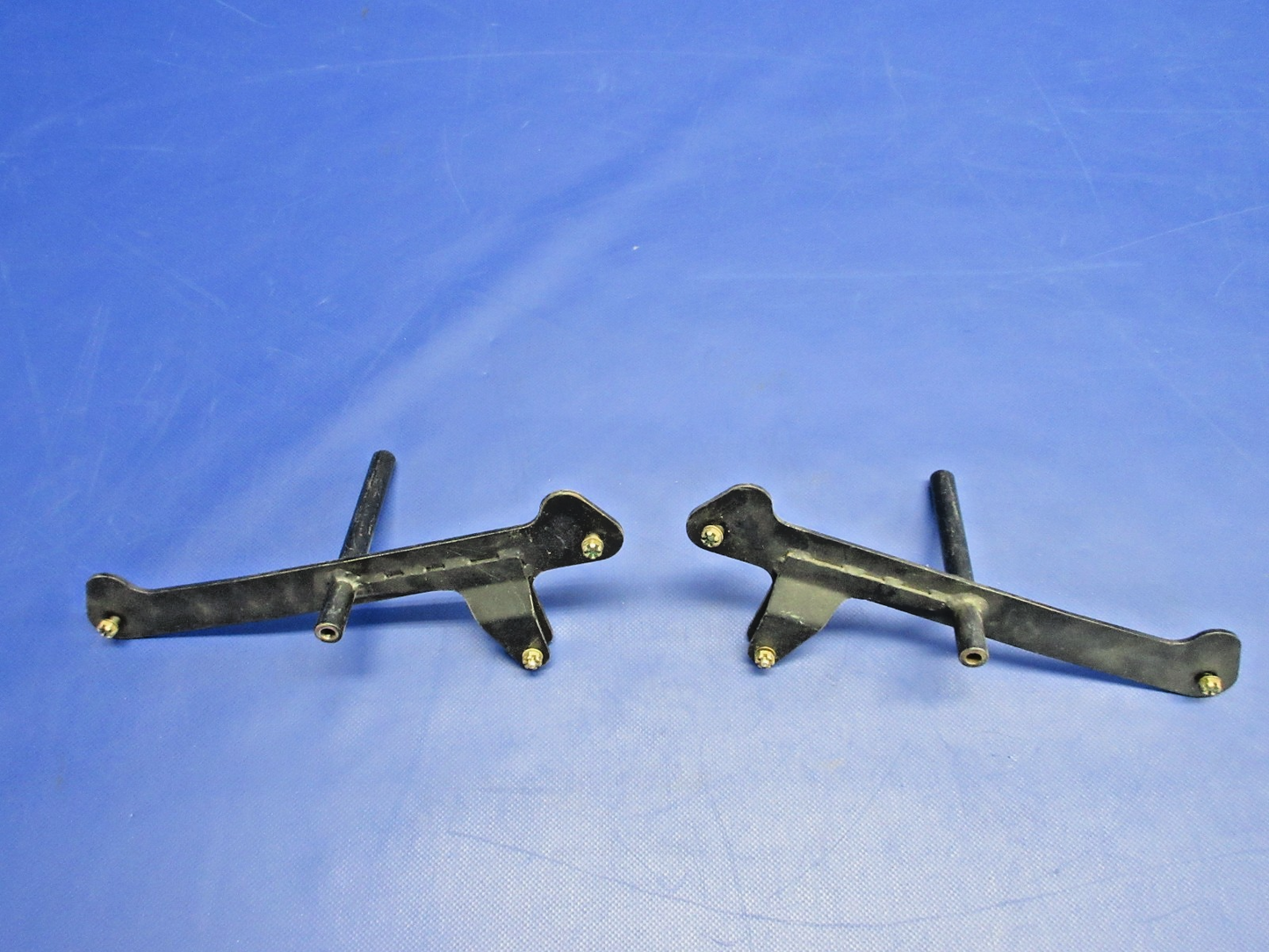 Piper PA-28 Aileron Bellcrank LH & RH P/N 35614-10 & -11 (0426-737)3