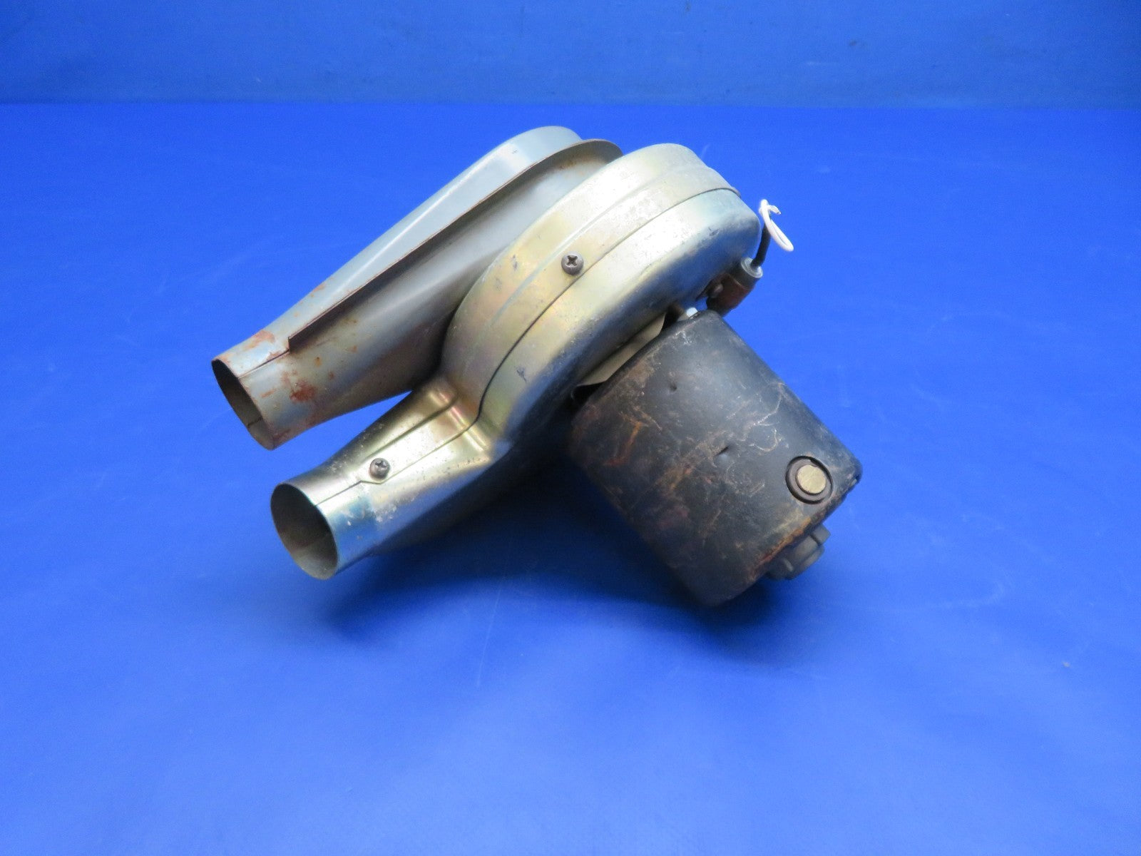 Beech 76 Duchess Janitrol Combustion Air Blower P/N 07E95-1 TESTED (0326-103)0