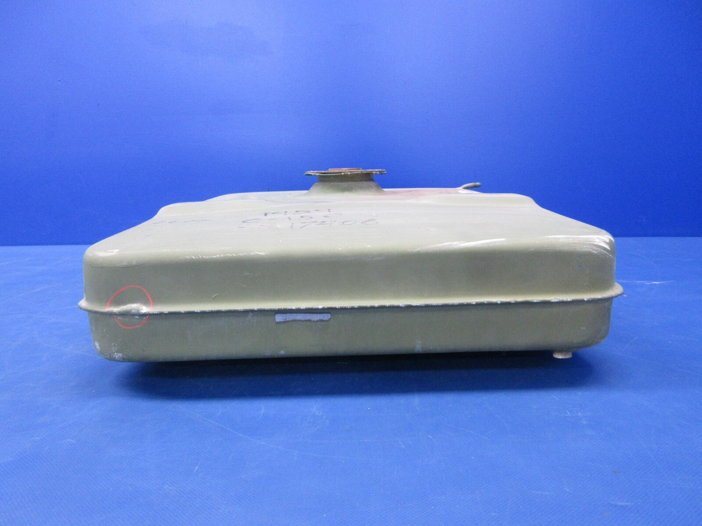 Cessna 150 LH Fuel Tank P/N 0426508-9 (1124-2031)12