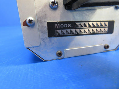 King KI-209 VOR/LOC Converter & GS Ind. 11-33V w/ 8130 P/N 066-3056-01 (0323-53)