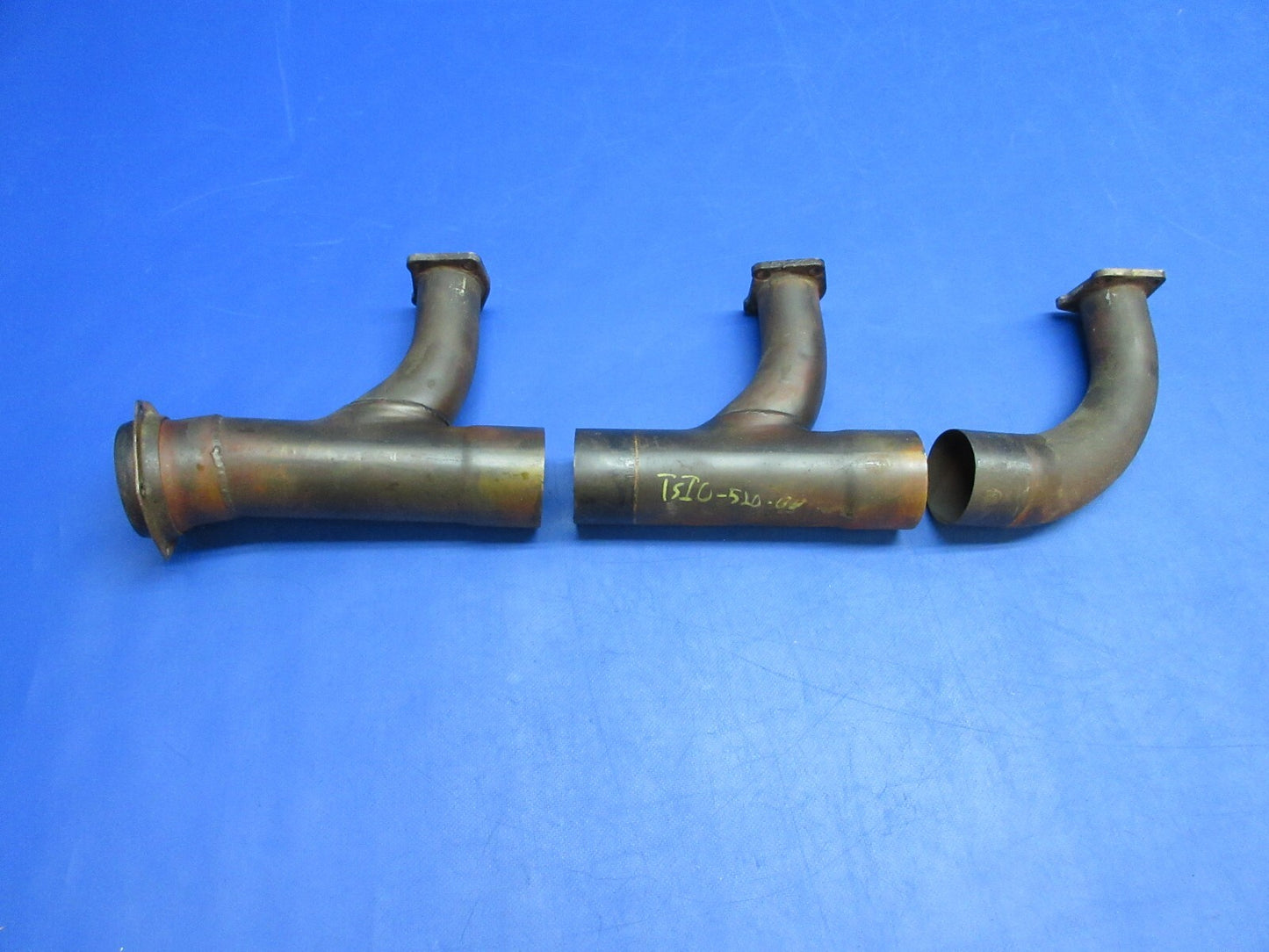 Cessna 421C RH Exhaust Continental TSIO-520-BB 5155166-8 5155166-10 (1023-958)0