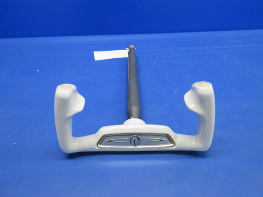 Beech C24R Sierra Control Wheel / Yoke RH P/N 35-380060-35 (0524-2042)0