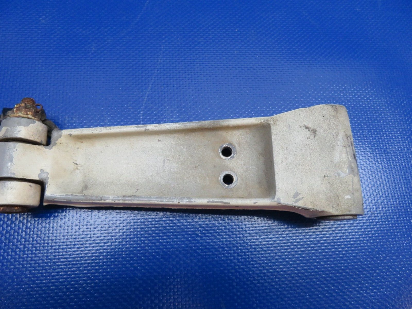 Cessna 337 Nose Gear Torque Links P/N 0543035-12, 0543035-15 (1124-731)1
