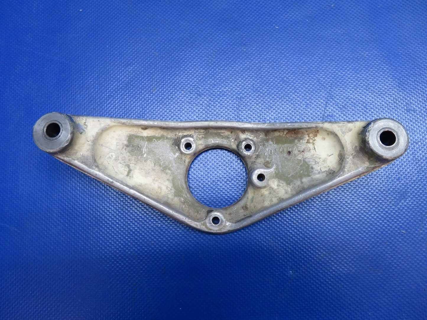 Piper PA-28R-200 Arrow Arm Assy Nose Wheel Steering P/N 44386-03 (1122-825)9