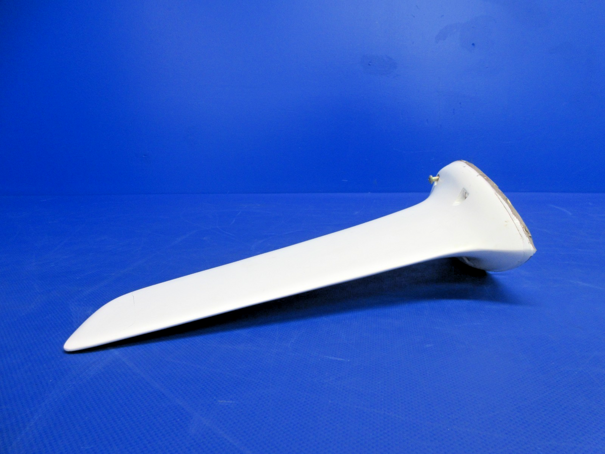 Cessna 310 / 310N Comant VHF Communications Antenna P/N CI-223 (0926-804)5