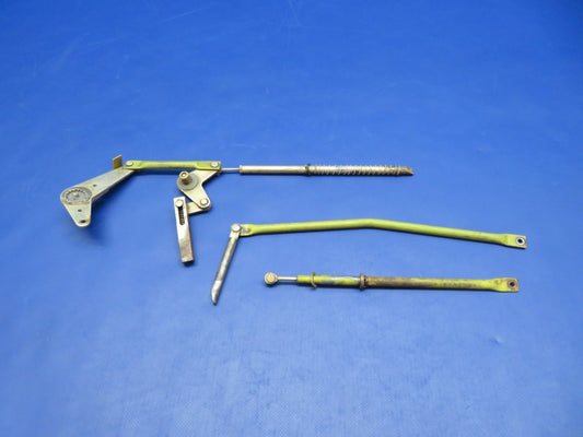 Beech 58 Baron FWD Utility Door Latch P/N 36-430012-5 (0326-126)0