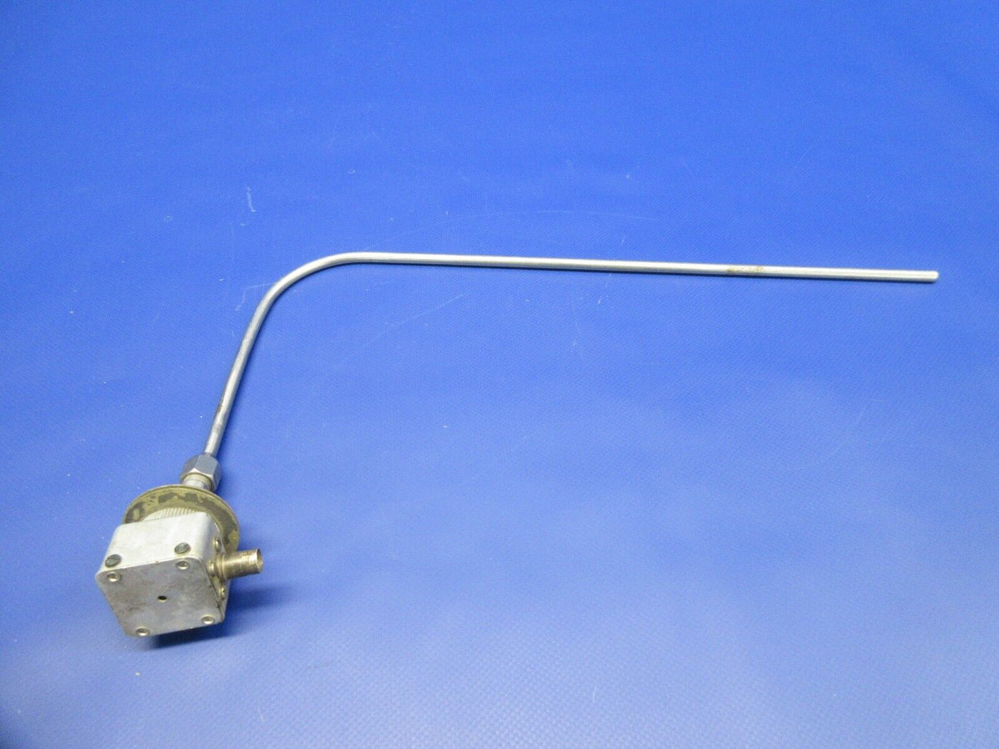 Bell 47J-2 Helicopter Aircraft Radio Receiver Antenna AT-805 / ARN (1124-946)