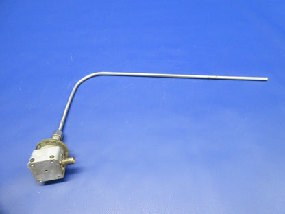 Bell 47J-2 Helicopter Aircraft Radio Receiver Antenna AT-805 / ARN (1124-946)