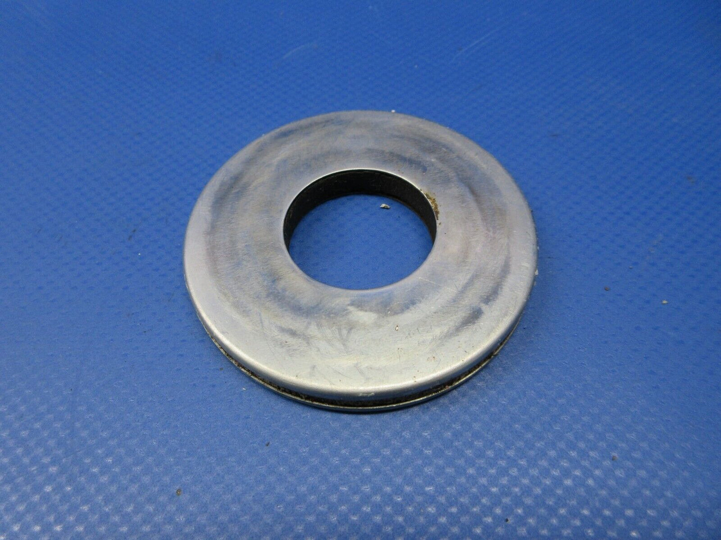 Piper PA-28-181 Nose Wheel Bungee Boot & Housing RH P/N 35433-00 (0624-1371)
