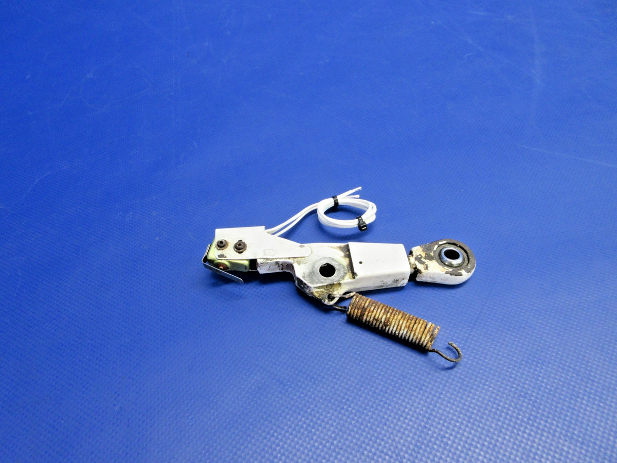 Cessna 310 /310N RH Main Gear Retract Bellcrank Link 0841100-4 TESTED (0926-748)0