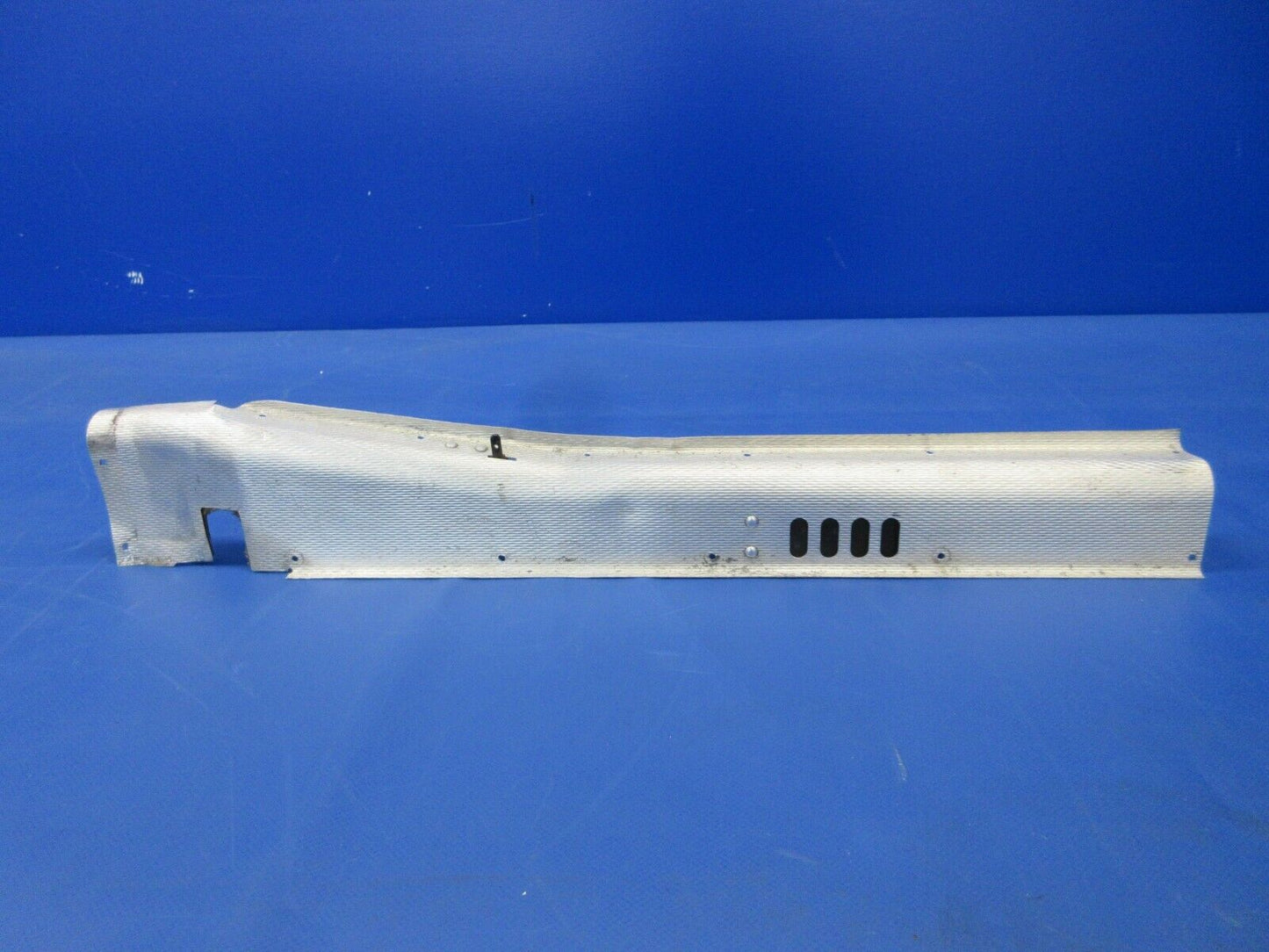 Piper PA-28-161 Warrior Cabin Heat Duct Assy RH P/N 76219-01 (0824-2142)