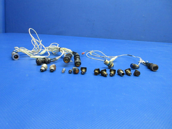 Cessna 337 / P337H Instrument Lights P/N 801-1030-0333-504 LOT OF 17 (0724-1927)