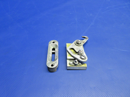 Beech F35 Bonanza Cabin Door Upper Latch P/N 35-415396 (0726-817)0