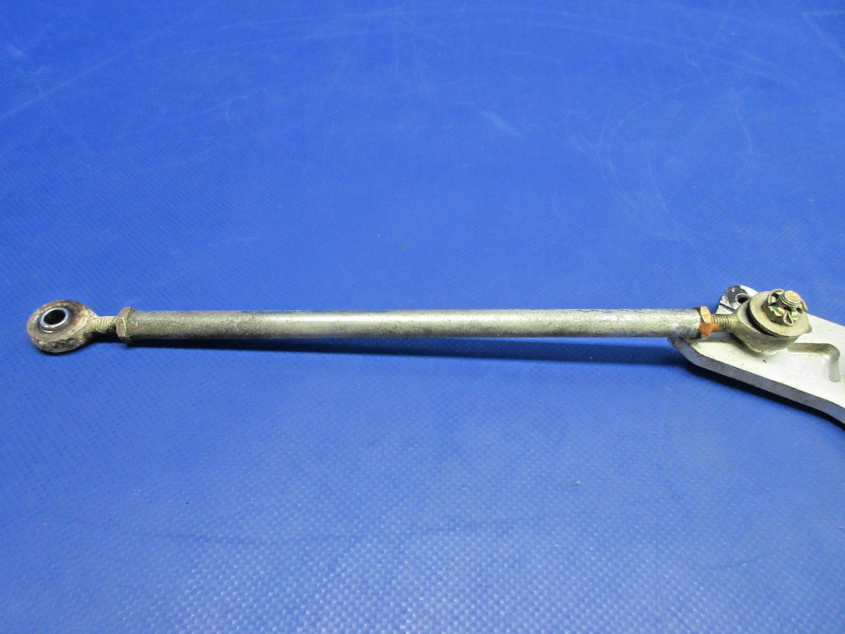 Cirrus SR22 AFT Elevator Bellcrank & Rod P/N 14914-001, 14915-001 (0926-785)11