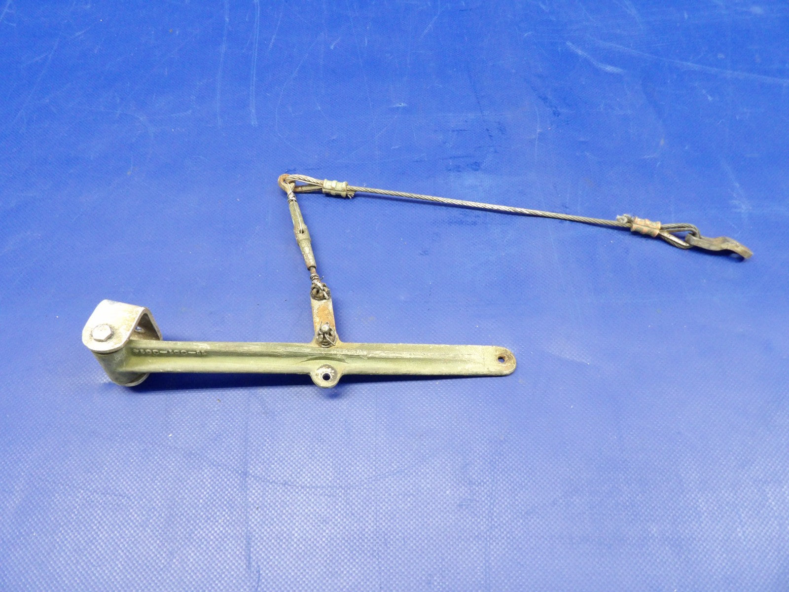 Globe GC-1B Swift Tailwheel Bellcrank And Bracket P/N 11-351-3631 (0326-415)0