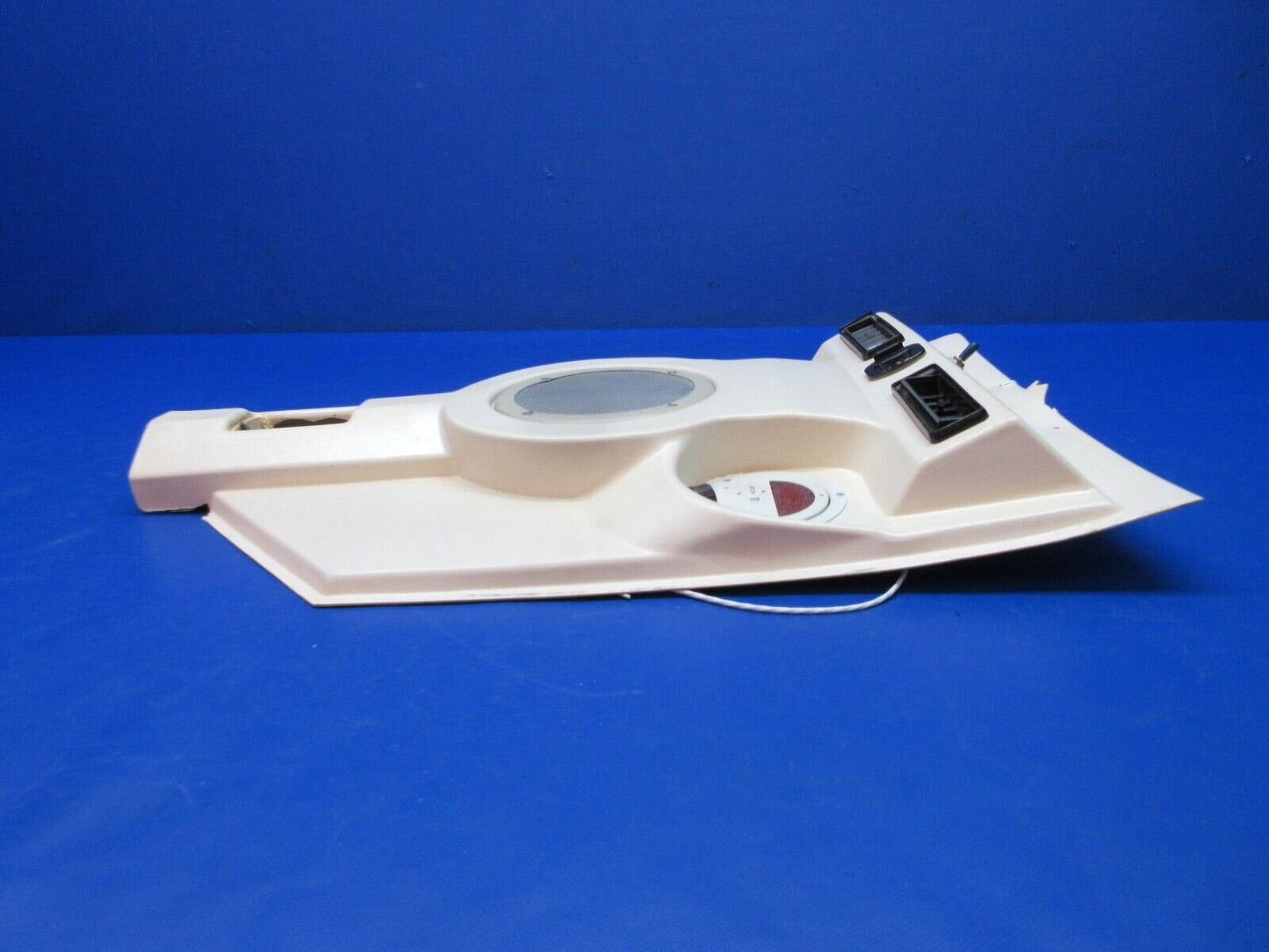 Piper Cabin Air & A/C Panel Assy w/ Speaker Hole P/N 69989-03 TESTED (0624-1277)