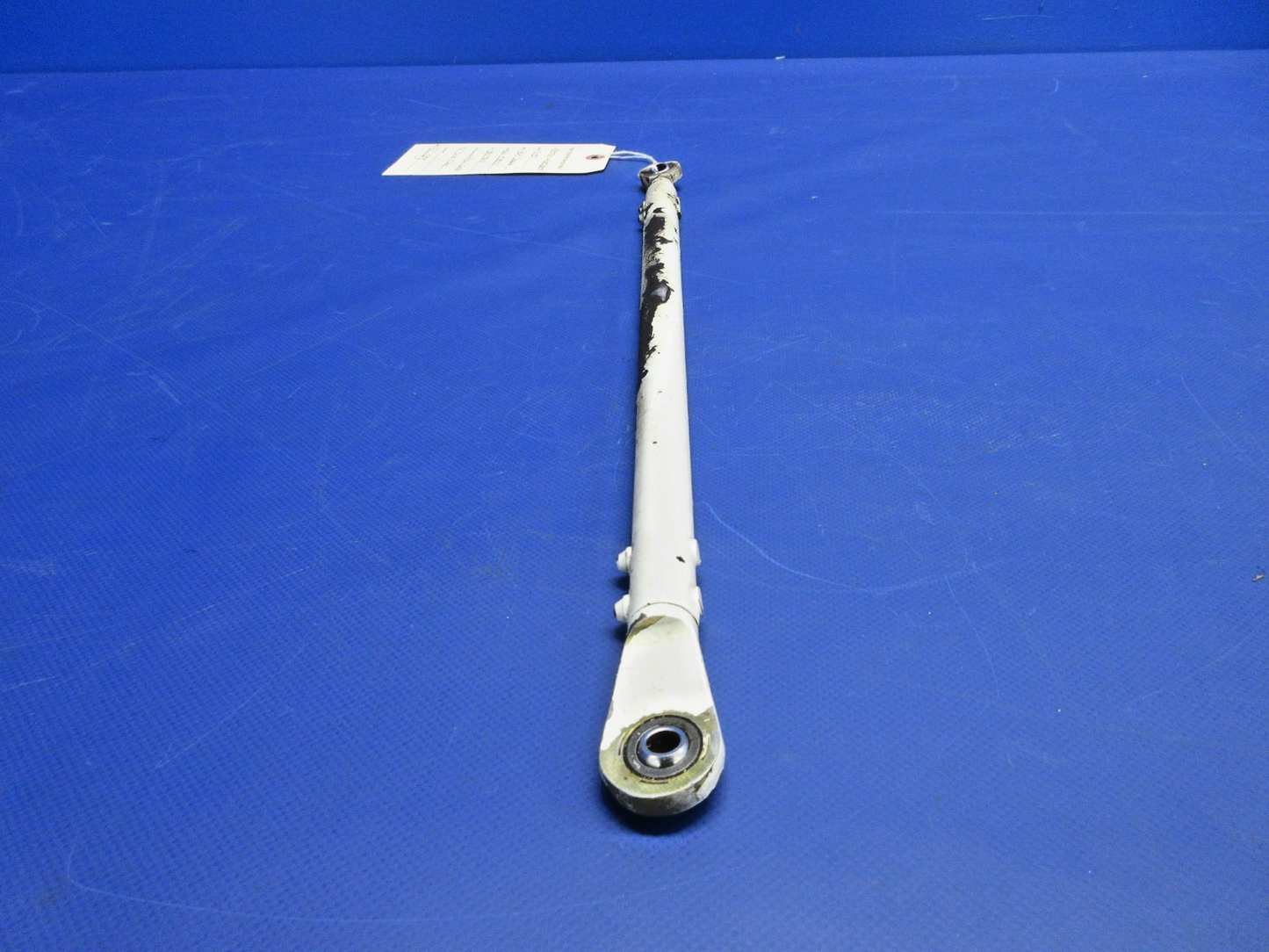 Cessna 310 / 310I Main Gear RH Drive Tube P/N 0841137-1 (0326-944)7