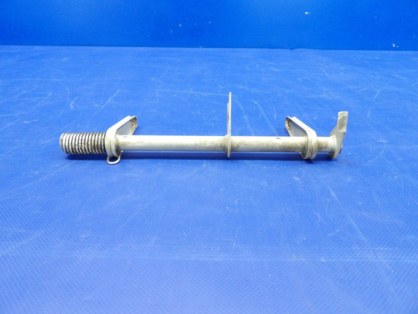 Beech 95 / D95A Travel Air Nose Gear Door Actuator P/N 95-820006-1 (0326-404)4