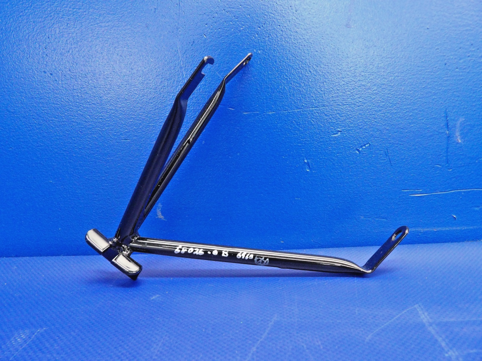 Piper Propeller Governor Support Bracket P/N 68026-00 NOS (0426-1245)0