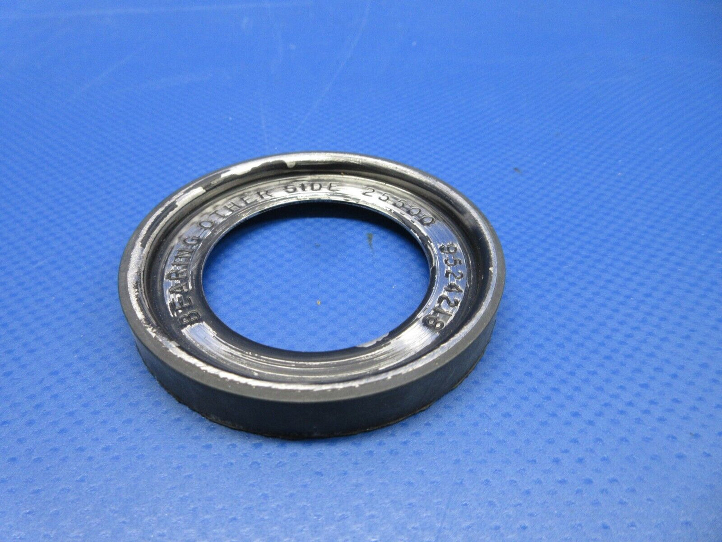 Beech King Air 100 Meggitt Wheel Bearing Seal P/N 9524218 NOS (0324-745)