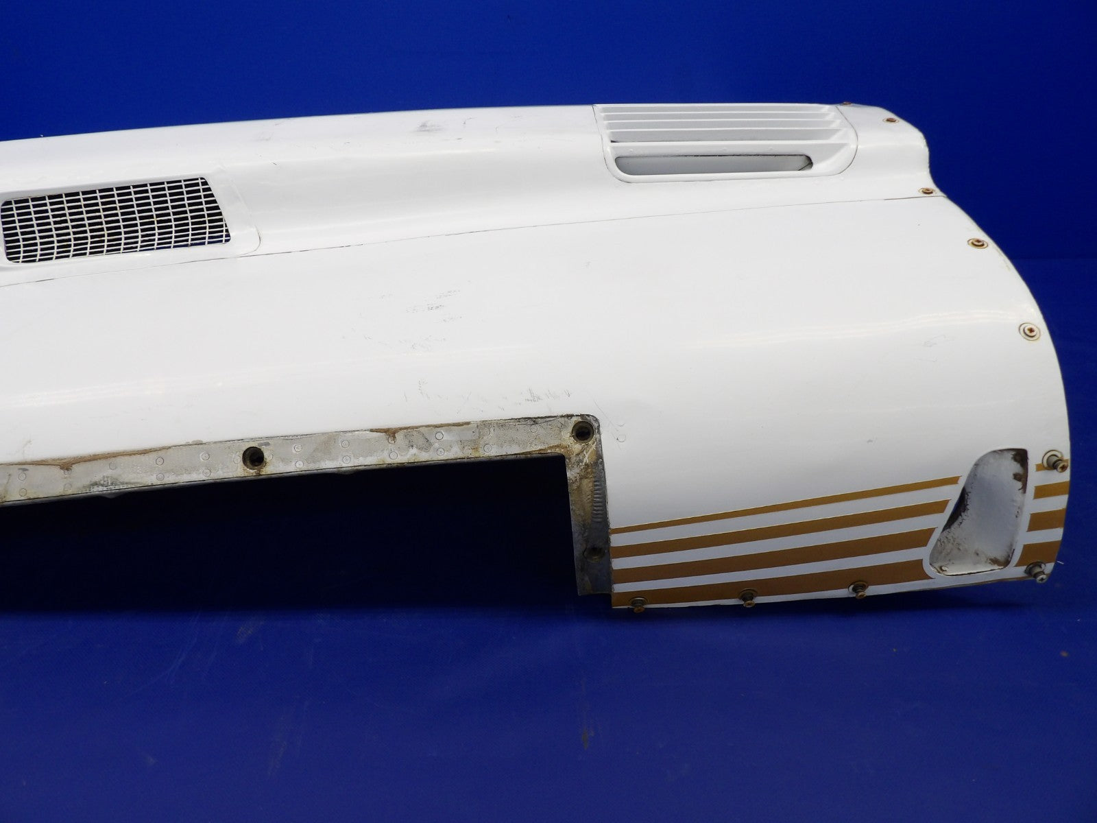 Cessna 421 Upper Right Hand Engine Cowl P/N 5121002-202 (0726-1244)9
