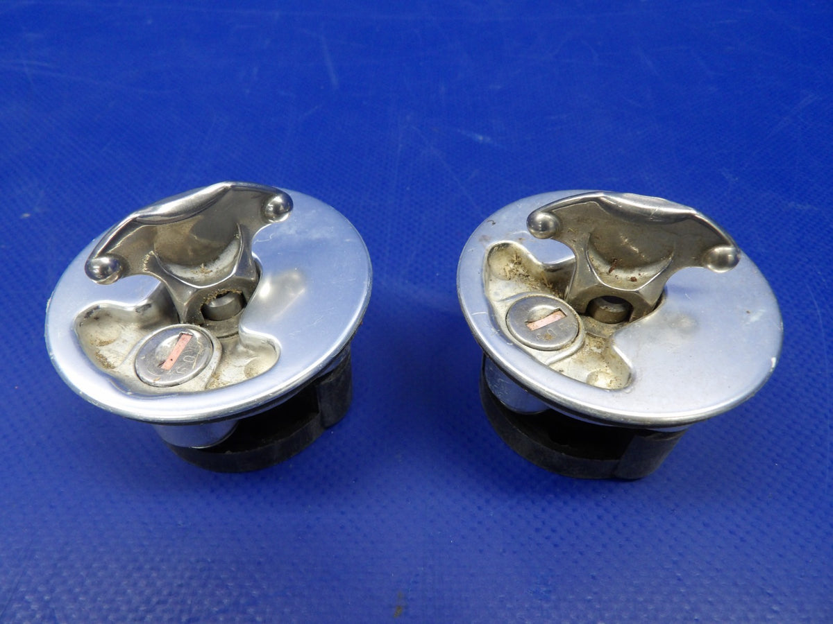 Cirrus SR22 Newton Fuel Cap P/N 50525-101 LOT OF 2 (0926-1217)8