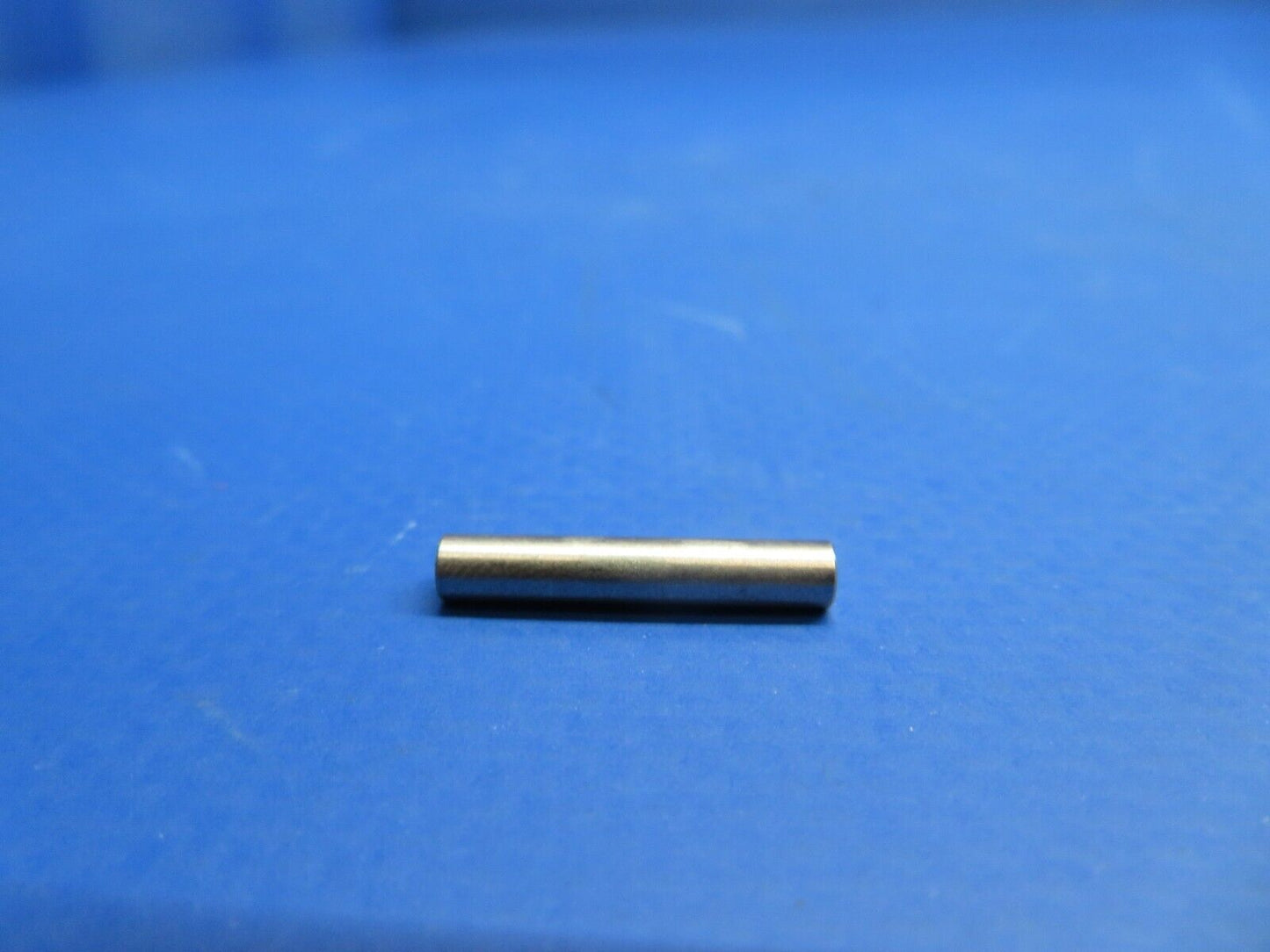 Continental Pin P/N 626813 LOT OF 9 NOS (1022-643)