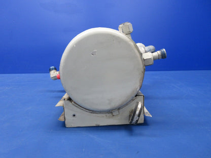 Bell 47J-2 Helicopter Engine Oil Tank P/N 47-672-013-1 (1124-2036)3