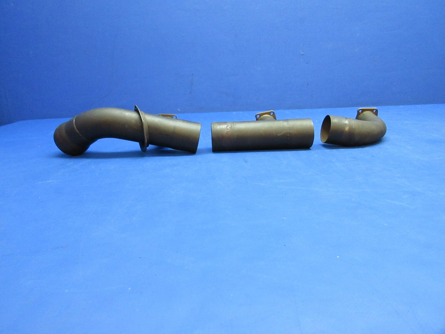 Cessna 421C RH Exhaust w/ Probe Holes P/N 5155166-8 (1023-962)2