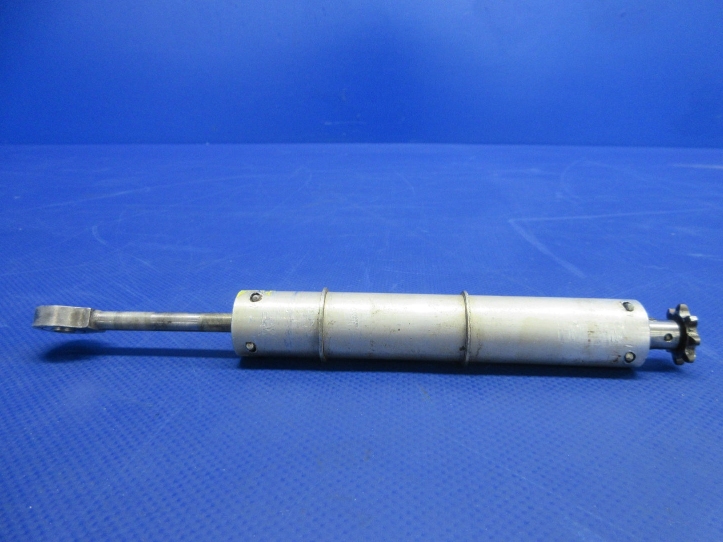 Cessna 172 / 172RG Elevator Trim Tab Actuator P/N 1260074-1 (0626-888)10