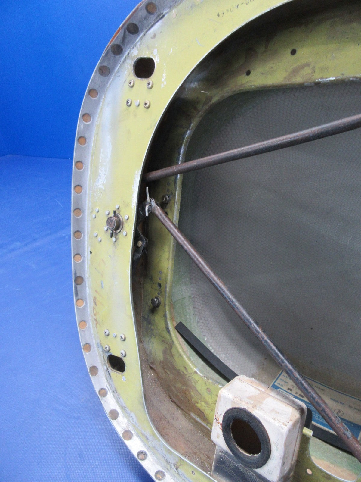 Piper PA-31T1 Cheyenne Norton Radome Nose Cone P/N 48918-7 (0426-15)3