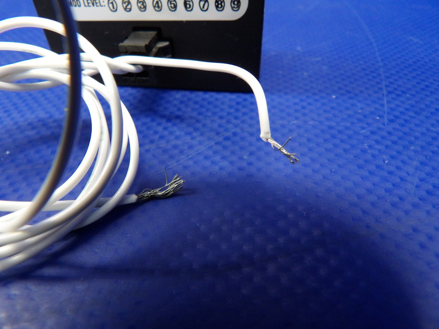 AT Appareo Status Power Pro Dual USB Charger 153510-000169 TESTED (0626-1289)5